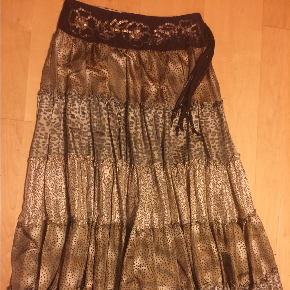 Leopard print skirt